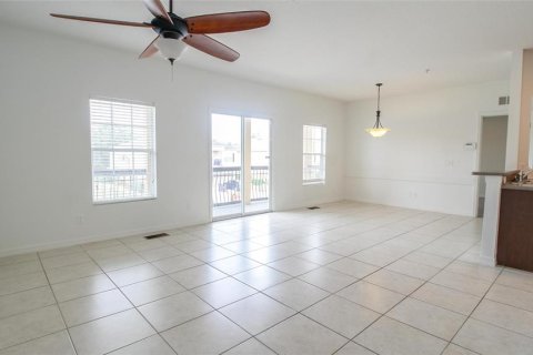 Townhouse in Saint Cloud, Florida 2 bedrooms, 118.26 sq.m. № 1337881 - photo 8