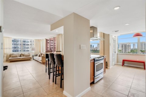 Copropriété à vendre à Aventura, Floride: 2 chambres, 149.11 m2 № 1318859 - photo 10