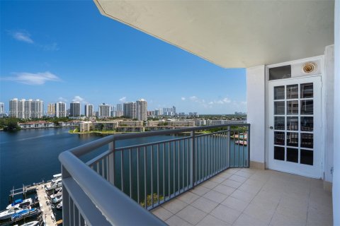 Copropriété à vendre à Aventura, Floride: 2 chambres, 149.11 m2 № 1318859 - photo 7