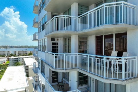 Copropriété à vendre à Aventura, Floride: 2 chambres, 149.11 m2 № 1318859 - photo 5