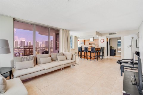 Copropriété à vendre à Aventura, Floride: 2 chambres, 149.11 m2 № 1318859 - photo 14