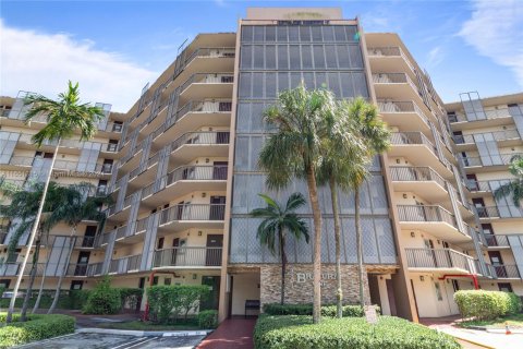 Copropriété à vendre à Aventura, Floride: 2 chambres, 92.34 m2 № 1333481 - photo 19