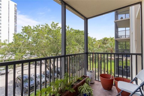 Copropriété à vendre à Aventura, Floride: 2 chambres, 92.34 m2 № 1333481 - photo 18