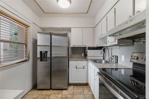 Купить кондоминиум в Авентура, Флорида 2 спальни, 92.34м2, № 1333481 - фото 8