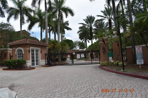 Copropriété à vendre à Coconut Creek, Floride: 2 chambres, 89.84 m2 № 1333638 - photo 1