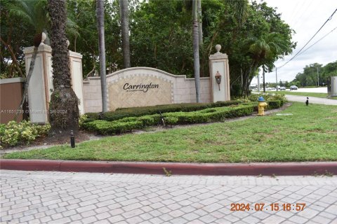 Copropriété à vendre à Coconut Creek, Floride: 2 chambres, 89.84 m2 № 1333638 - photo 2