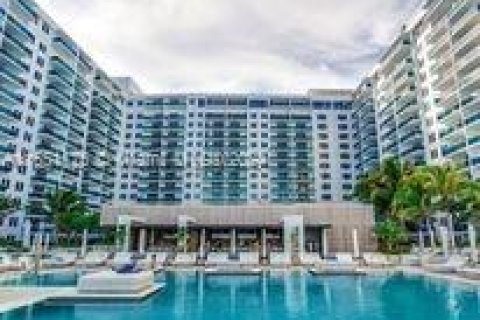 Condo in Miami Beach, Florida, 2 bedrooms  № 1333205 - photo 28