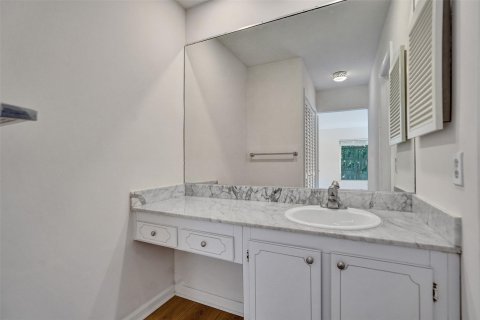 Copropriété à vendre à Fort Lauderdale, Floride: 2 chambres, 111.48 m2 № 1188746 - photo 28