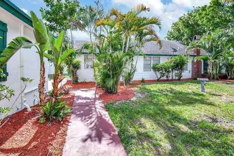 Casa en venta en Delray Beach, Florida, 5 dormitorios, 175.4 m2 № 1188738 - foto 13