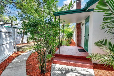 Casa en venta en Delray Beach, Florida, 5 dormitorios, 175.4 m2 № 1188738 - foto 10