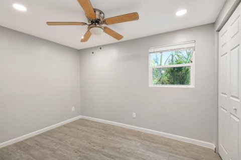 Casa en venta en Delray Beach, Florida, 5 dormitorios, 175.4 m2 № 1188738 - foto 28