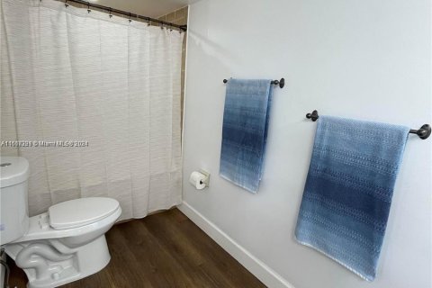 Copropriété à vendre à Dania Beach, Floride: 2 chambres, 119.1 m2 № 1238759 - photo 16