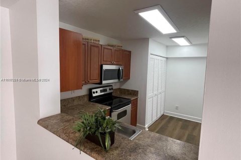 Copropriété à vendre à Dania Beach, Floride: 2 chambres, 119.1 m2 № 1238759 - photo 24