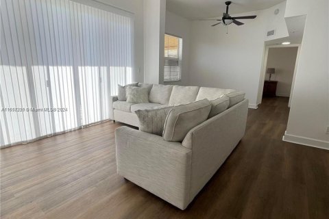 Copropriété à vendre à Dania Beach, Floride: 2 chambres, 119.1 m2 № 1238759 - photo 21