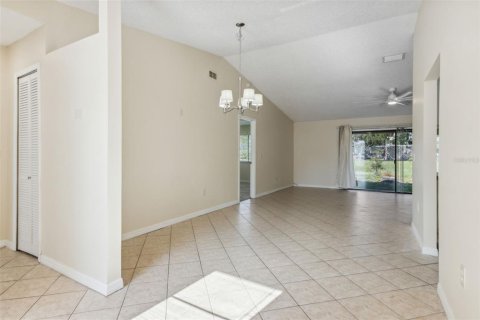 Townhouse in Orlando, Florida 2 bedrooms, 110.37 sq.m. № 1337166 - photo 8