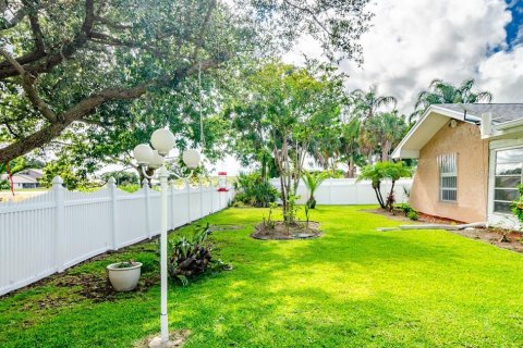 Casa en venta en Palm Bay, Florida, 2 dormitorios, 202.06 m2 № 1337165 - foto 22