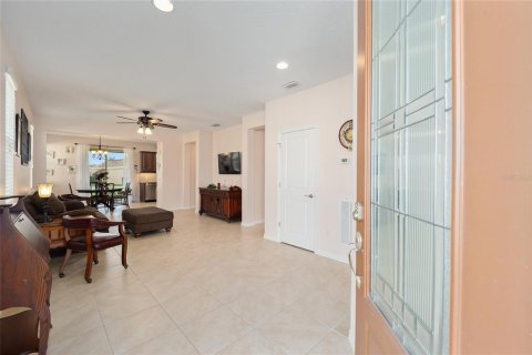Villa ou maison à vendre à Ocala, Floride: 2 chambres, 129.32 m2 № 541606 - photo 2