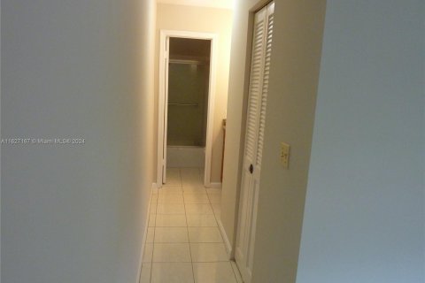 Copropriété à vendre à Pompano Beach, Floride: 1 chambre, 61.97 m2 № 1281309 - photo 24