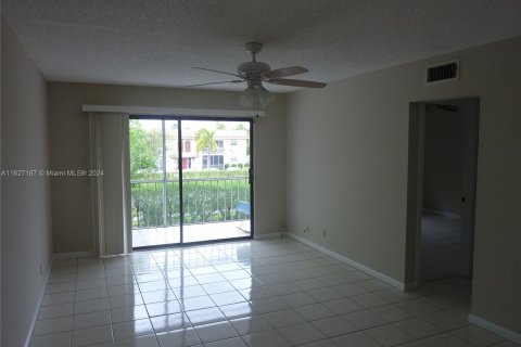 Copropriété à vendre à Pompano Beach, Floride: 1 chambre, 61.97 m2 № 1281309 - photo 7