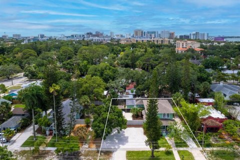 Villa ou maison à vendre à Sarasota, Floride: 6 chambres, 304.81 m2 № 1277470 - photo 7