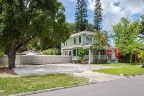 Villa ou maison à vendre à Sarasota, Floride: 6 chambres, 304.81 m2 № 1277470 - photo 9