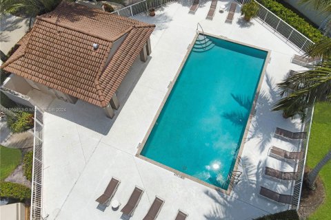 Villa ou maison à vendre à Coral Springs, Floride: 5 chambres № 1095035 - photo 24