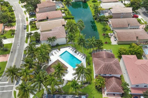 Villa ou maison à vendre à Coral Springs, Floride: 5 chambres № 1095035 - photo 26