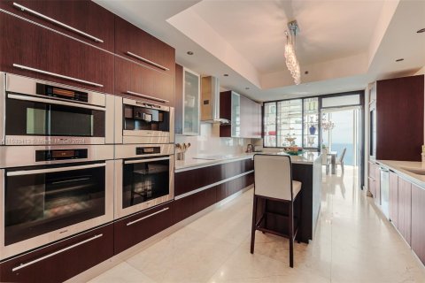 Condominio en venta en Hollywood, Florida, 5 dormitorios, 472.5 m2 № 1000157 - foto 7