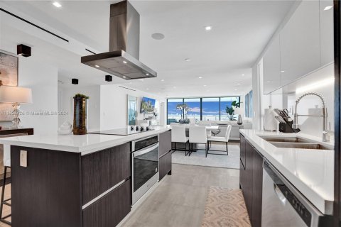 Copropriété à vendre à Miami Beach, Floride: 3 chambres, 236.99 m2 № 1000156 - photo 11