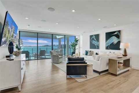 Condominio en venta en Miami Beach, Florida, 3 dormitorios, 236.99 m2 № 1000156 - foto 15