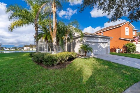 Villa ou maison à vendre à Orlando, Floride: 4 chambres, 172.98 m2 № 1426987 - photo 3