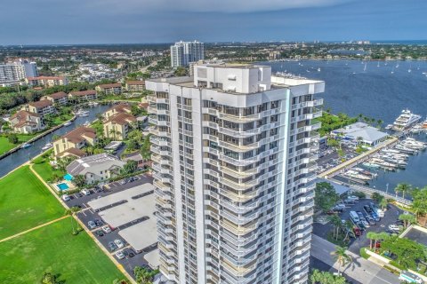Condominio en venta en North Palm Beach, Florida, 3 dormitorios, 230.21 m2 № 862559 - foto 8