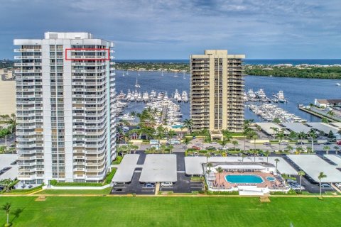 Condominio en venta en North Palm Beach, Florida, 3 dormitorios, 230.21 m2 № 862559 - foto 18