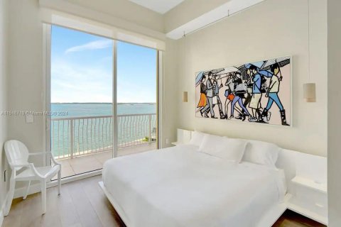 Condominio en venta en Miami, Florida, 3 dormitorios, 114.46 m2 № 972553 - foto 15