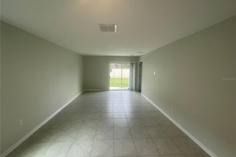 Casa en alquiler en Kissimmee, Florida, 3 dormitorios, 133.04 m2 № 1344029 - foto 19