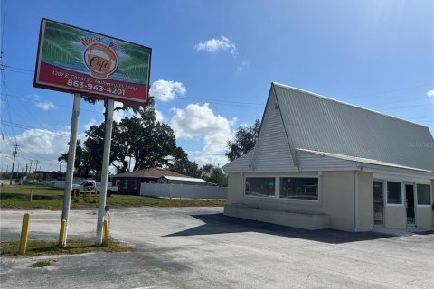 Propiedad comercial en venta en Mulberry, Florida, 141.03 m2 № 985958 - foto 3