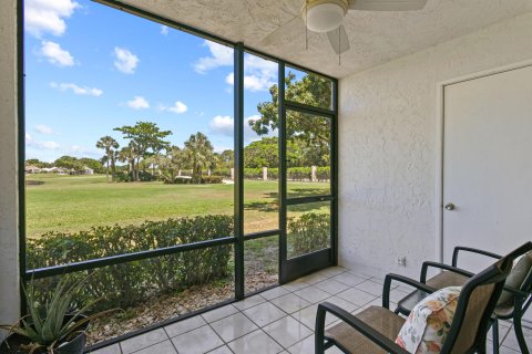 Condo in Palm Beach Gardens, Florida, 2 bedrooms  № 1189747 - photo 11