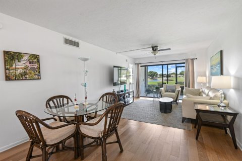 Condo in Palm Beach Gardens, Florida, 2 bedrooms  № 1189747 - photo 23