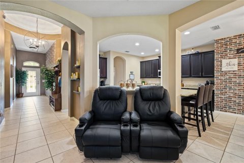 Casa en venta en DeLand, Florida, 5 dormitorios, 270.16 m2 № 1190658 - foto 6