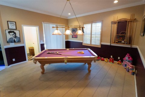 House in Coral Springs, Florida 5 bedrooms, 281.49 sq.m. № 1007552 - photo 24