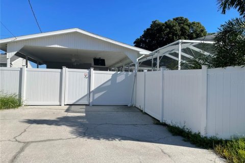 Casa en venta en Saint Petersburg, Florida, 3 dormitorios, 135.82 m2 № 1377853 - foto 27