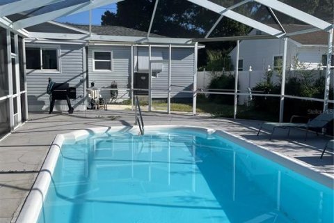 Casa en venta en Saint Petersburg, Florida, 3 dormitorios, 135.82 m2 № 1377853 - foto 3