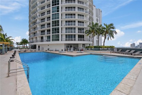 Condominio en venta en Miami, Florida, 2 dormitorios, 97.36 m2 № 1413582 - foto 22