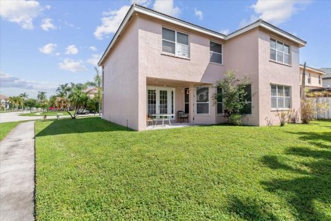 Casa en venta en Miramar, Florida, 5 dormitorios, 281.68 m2 № 1413631 - foto 3