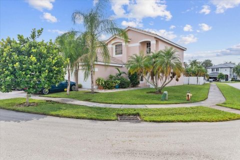 Casa en venta en Miramar, Florida, 5 dormitorios, 281.68 m2 № 1413631 - foto 30