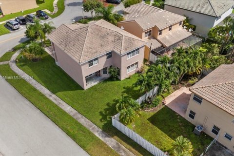 Casa en venta en Miramar, Florida, 5 dormitorios, 281.68 m2 № 1413631 - foto 23