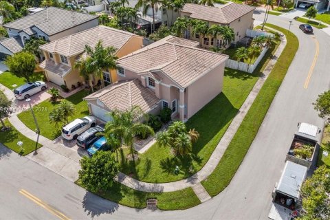 Casa en venta en Miramar, Florida, 5 dormitorios, 281.68 m2 № 1413631 - foto 21