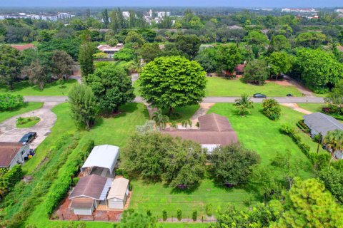 Villa ou maison à vendre à West Palm Beach, Floride: 3 chambres, 144.74 m2 № 1092325 - photo 2