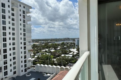 Condominio en venta en Pompano Beach, Florida, 2 dormitorios, 130.06 m2 № 1092278 - foto 10