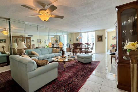Copropriété à vendre à Pompano Beach, Floride: 2 chambres, 130.06 m2 № 1092278 - photo 26